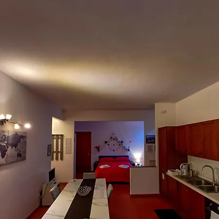 Tra Arte E Natura Ingresso Indipendente 佛罗伦萨